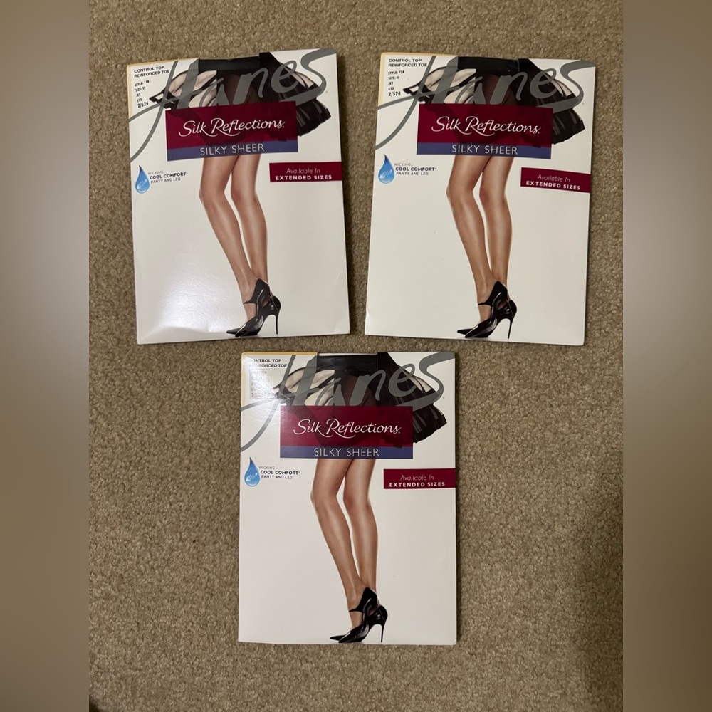 3 pairs of Hanes Silk Reflections Pantyhose - Black